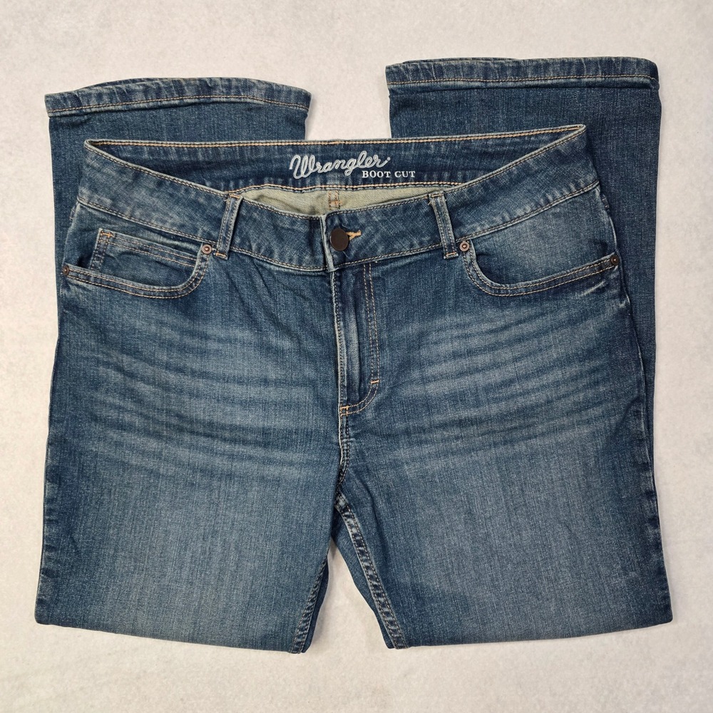 Wrangler Boot Cut Jeans Womens 15x30 Medium Wash Blue Denim Stretch 112317173